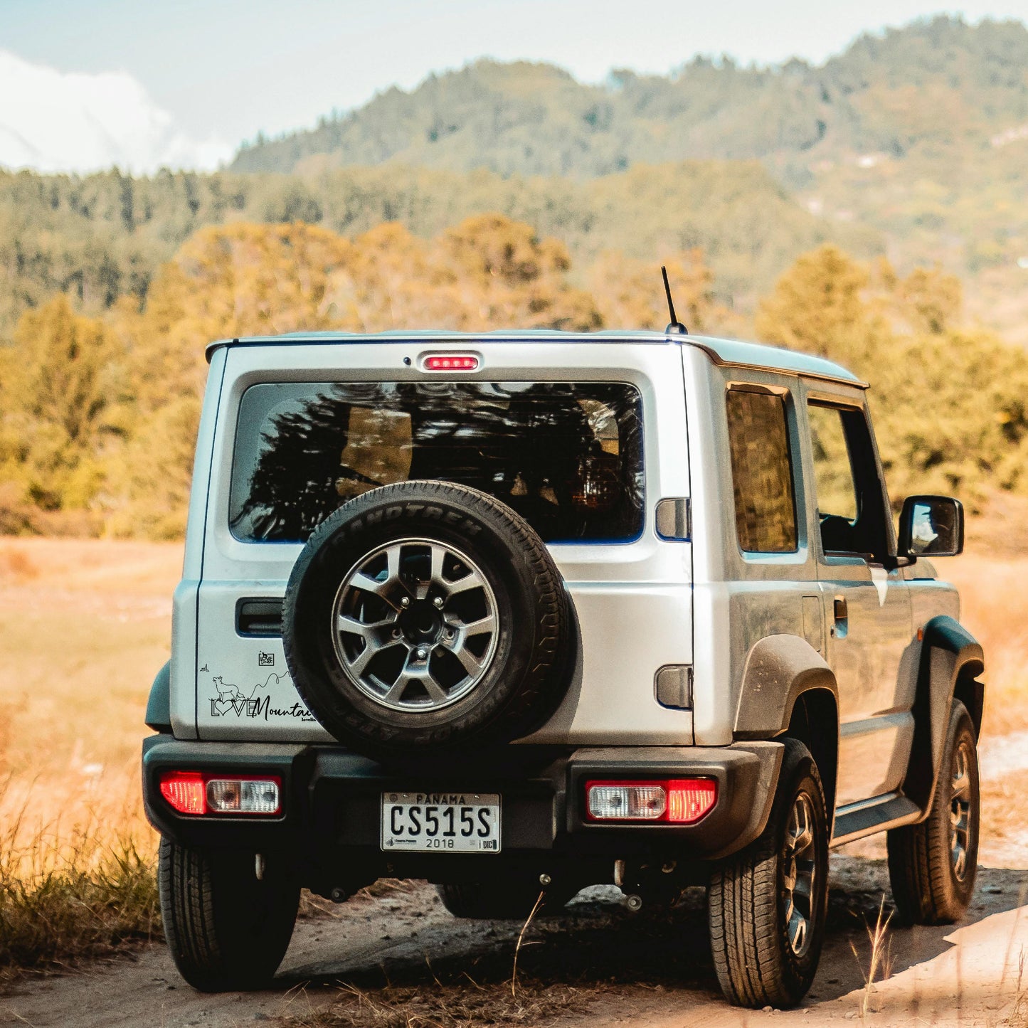 Vinilo para coche LOVE MOUNTAINS