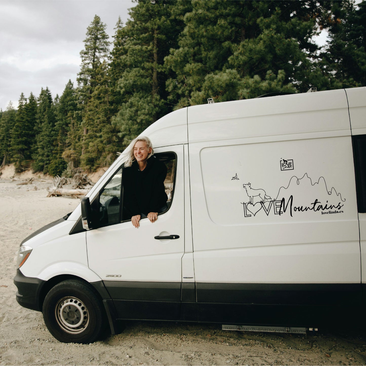 Vinilo para coche LOVE MOUNTAINS