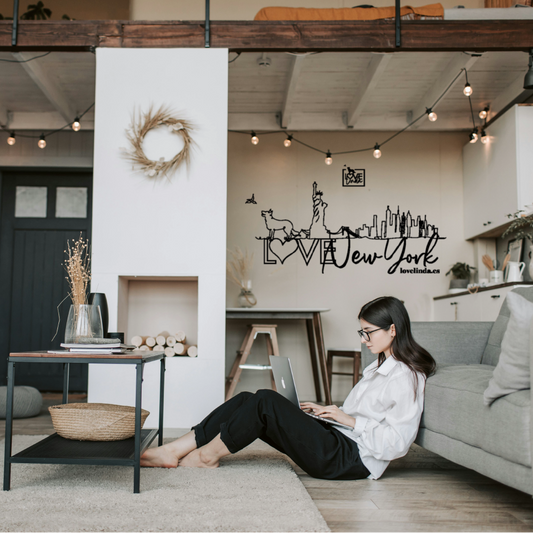 Vinil PERSONALITZABLE per a paret LOVE SKYLINE